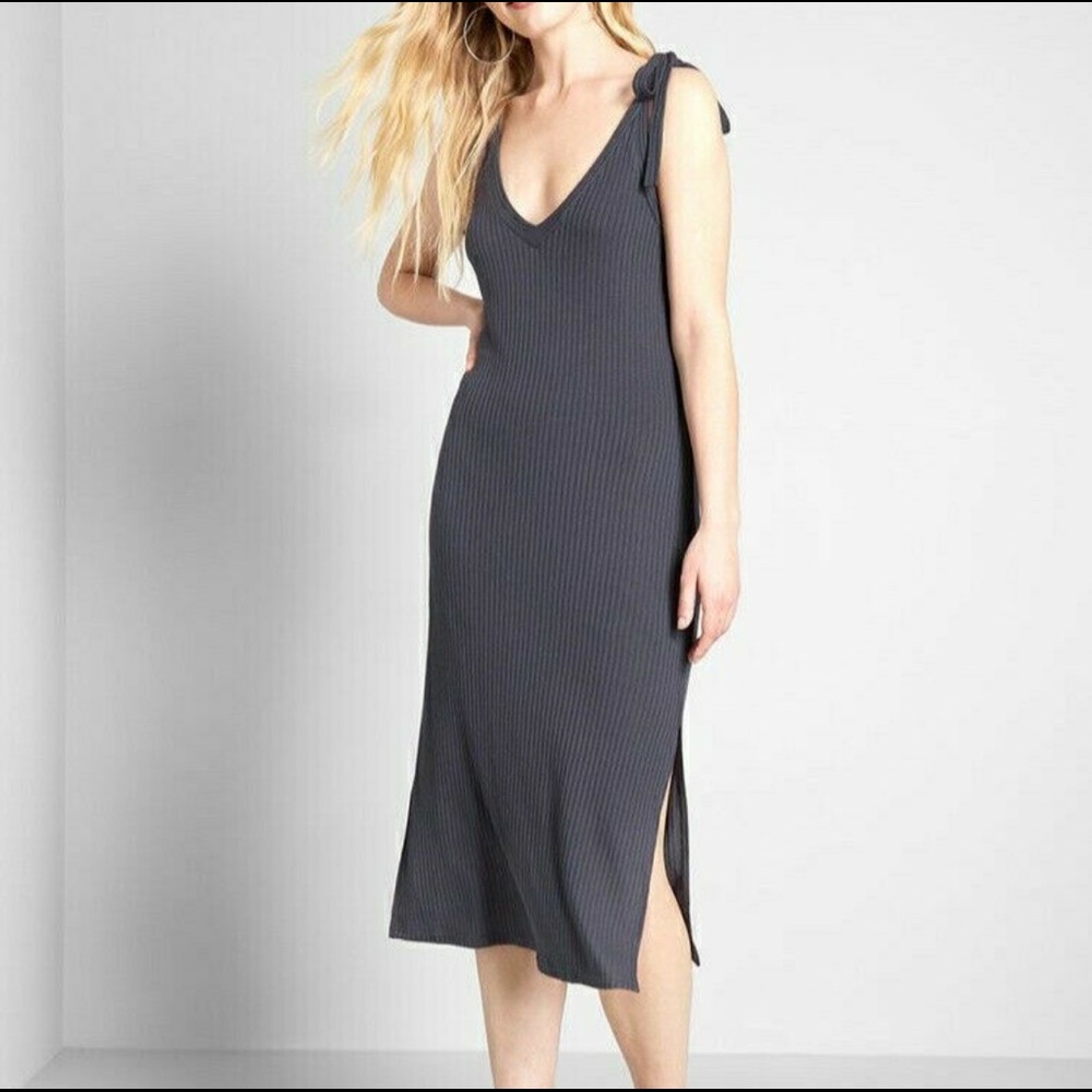 ModCloth Tie-Shoulder Midi Dress